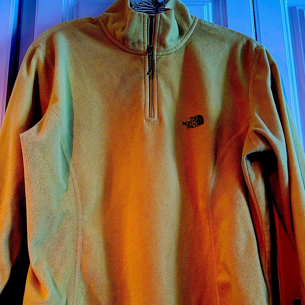 North Face T100 long sleeve quarter zip pullover with zipper pull. Color-yellow